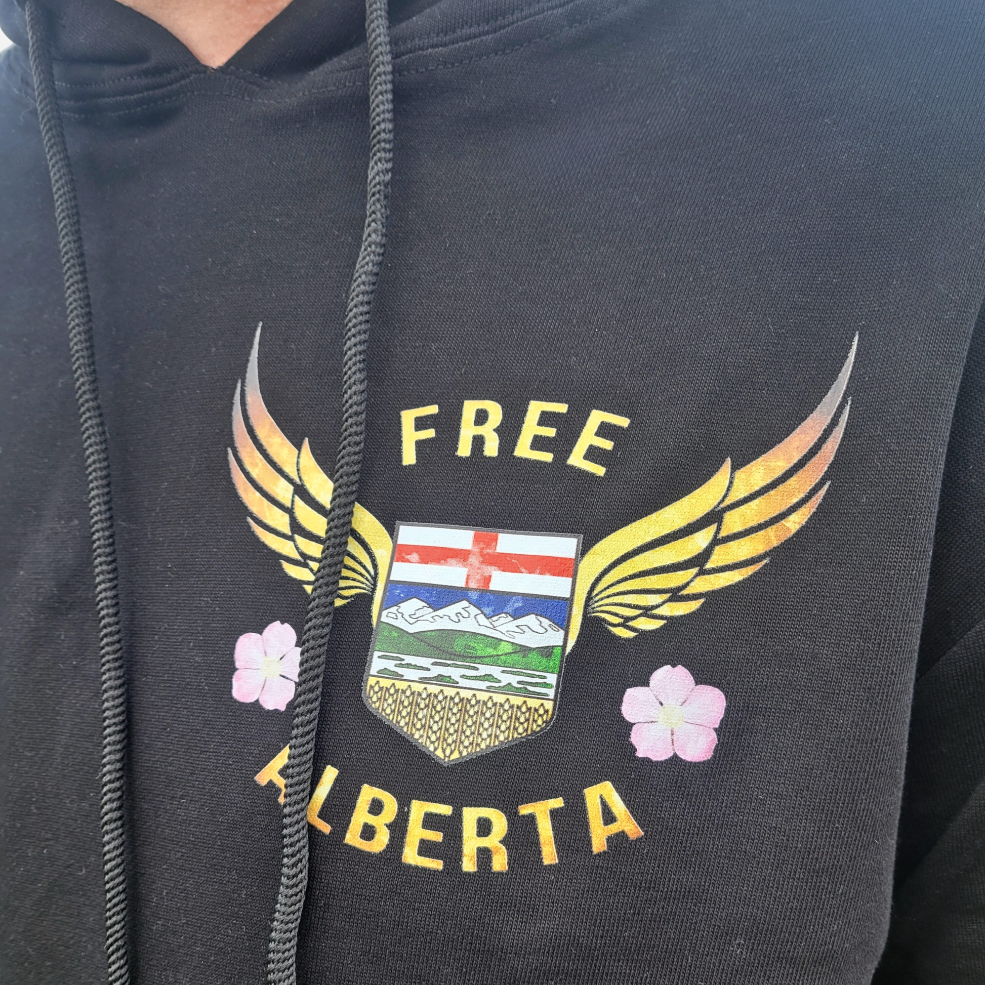 Free Alberta Hoodie – Grunge Winged Shield Design